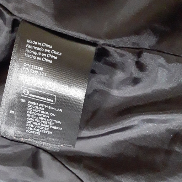 H and M jacket size 4 - Picture 3 of 4